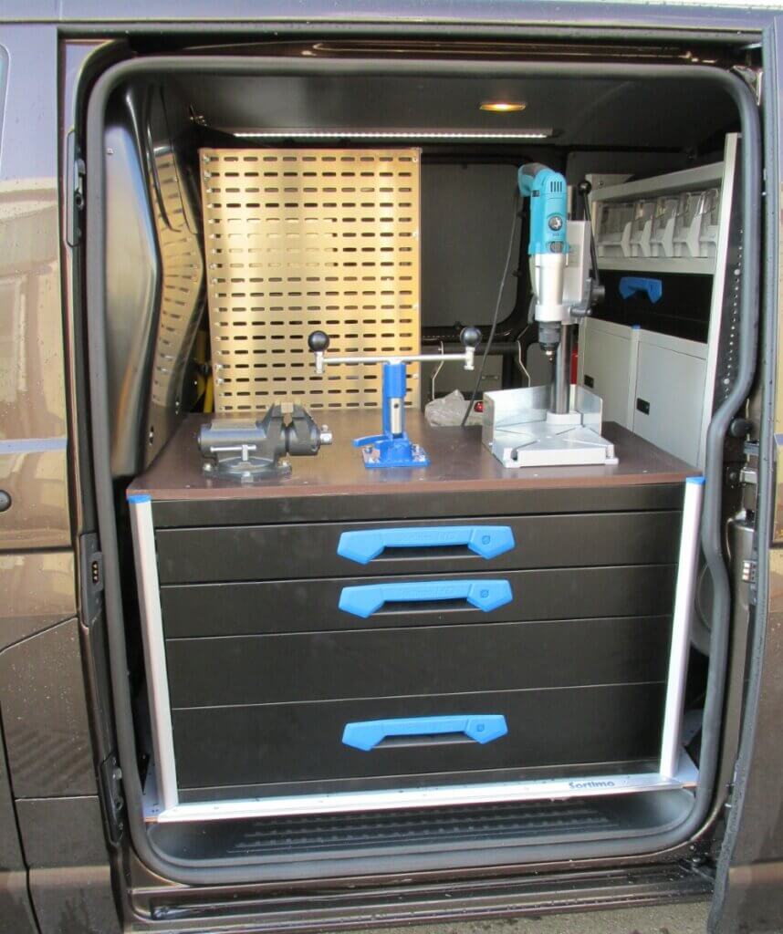 Innenausstattung Hufschmied