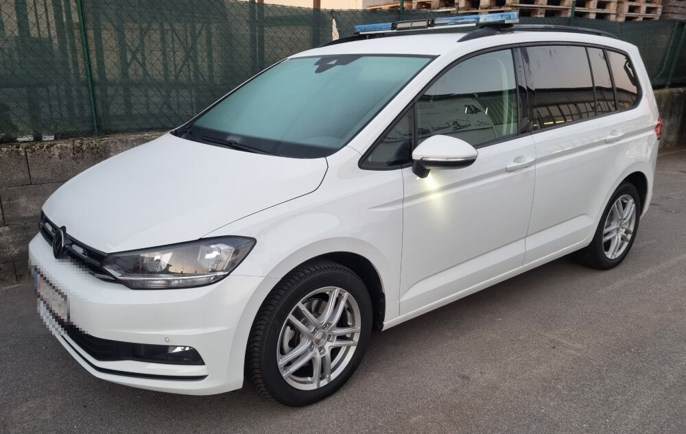 VW-Touran_Warnbalken und Blitzer